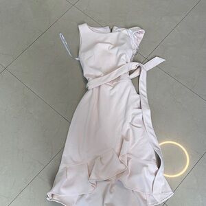 Elegant Pink Sleeveless Dress
